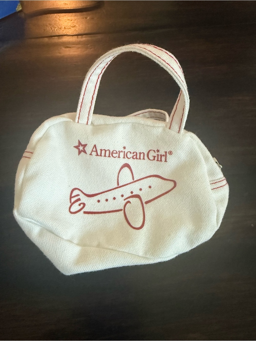 American Girl World Traveler in England PLUS English Souvenir Set - Picture 8 of 8